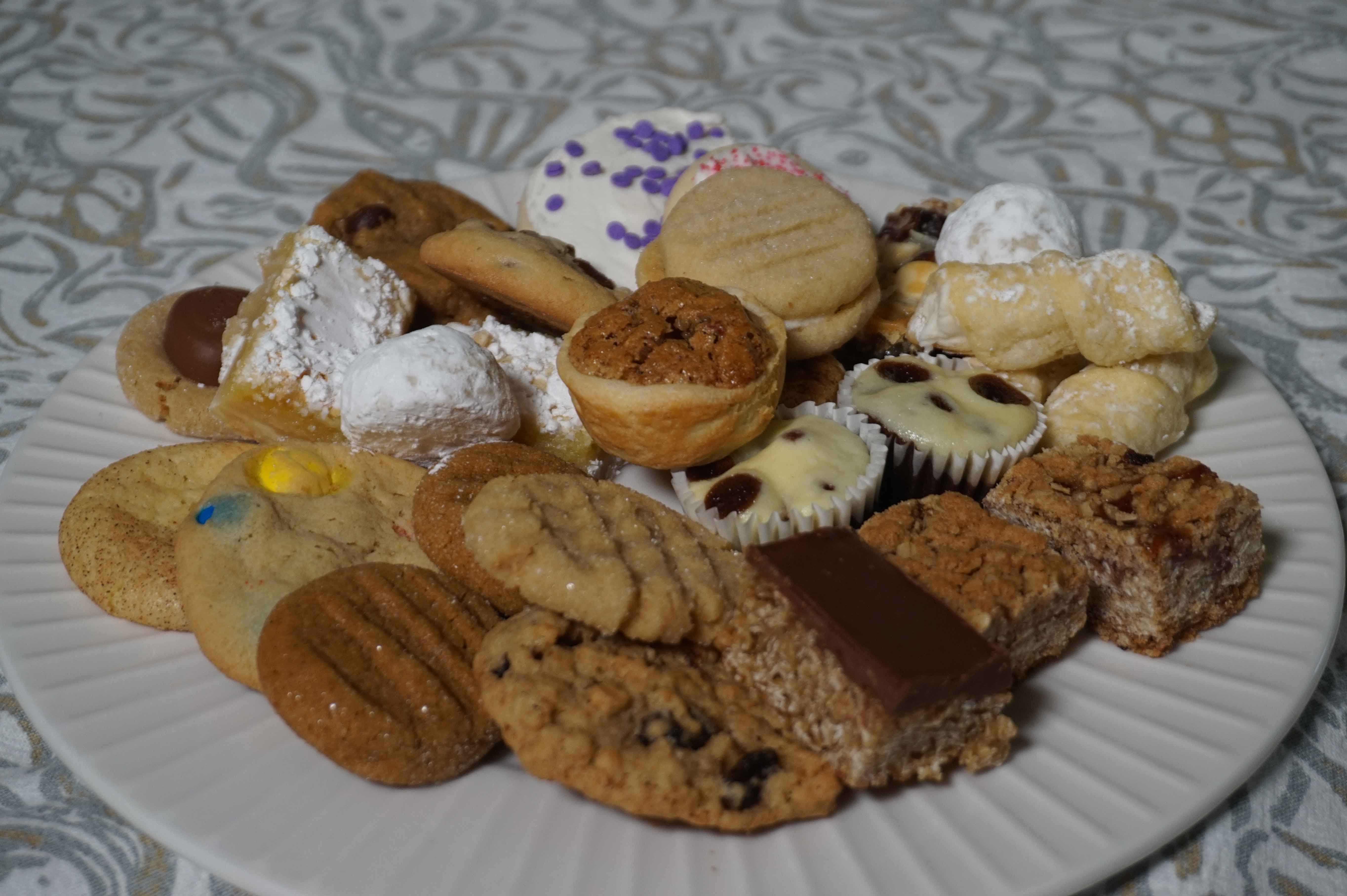 Mynde's Sweet Morsels mixed cookie plate